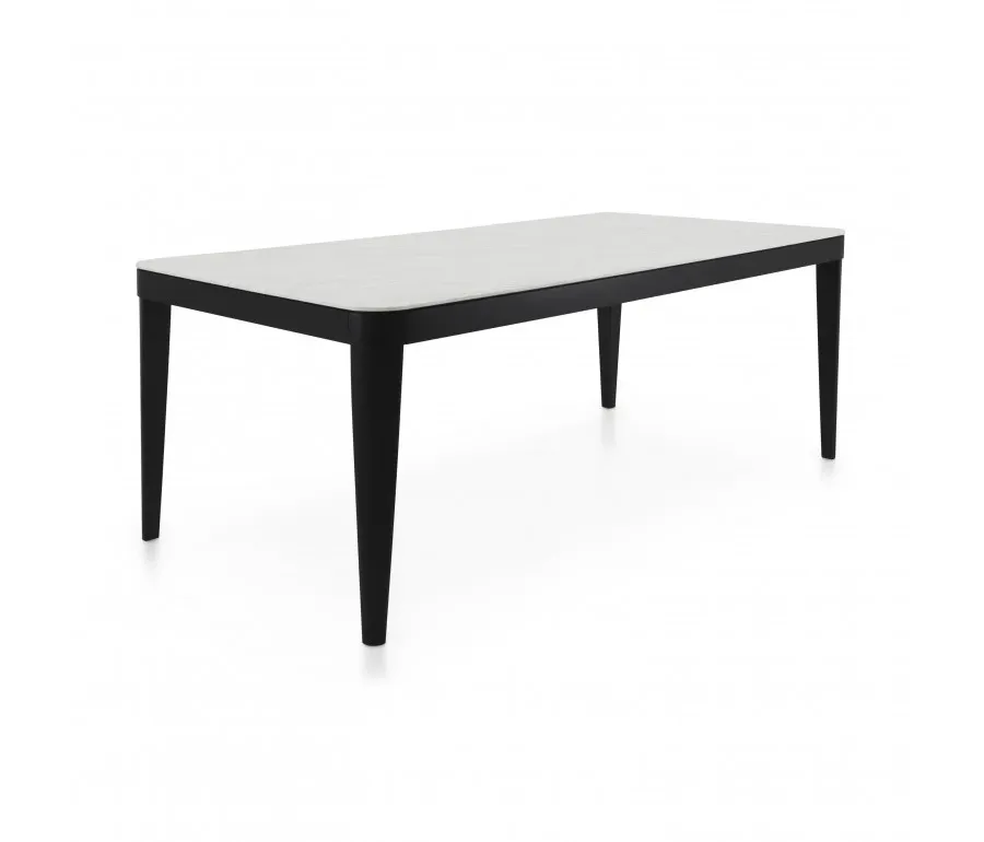 Minimalistyczny Stół