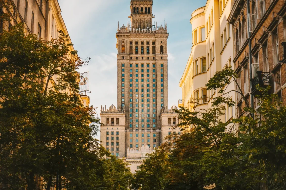 Ranking warszawskich dzielnic 2025 – gdzie żyje się najlepiej?