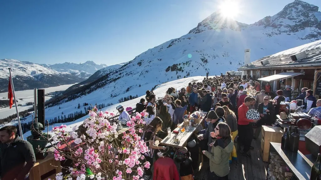 Apres Ski Resort