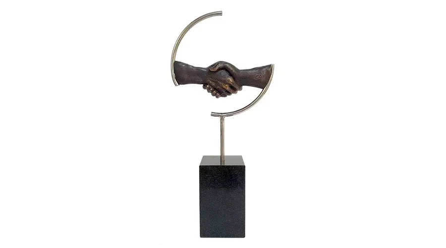 Statuetka Z Brazu Na 15 Lecie Firmy