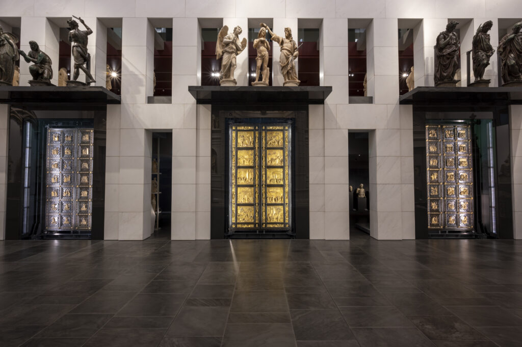 Visione Delle Porte Del Battistero Dopo Il Restauro